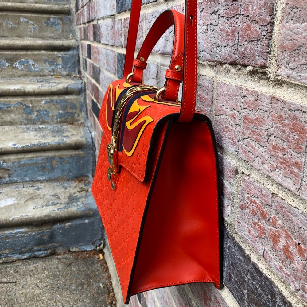 Gucci Sylvie Tote Rare Color Flames Edition - Picture 3 of 8